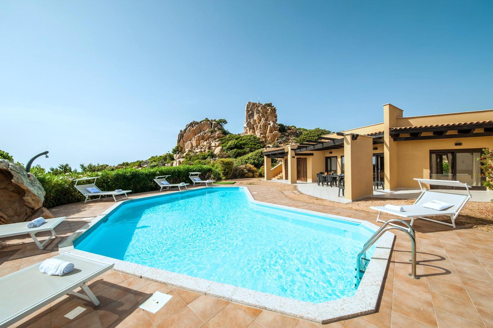 Gravina Resort & Apartments Costa Paradiso Luaran gambar